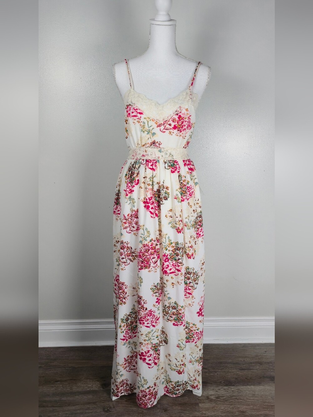 NWT Altar'd State Cream & Red Floral Maxi Dress with Lace Bodice Detailing
